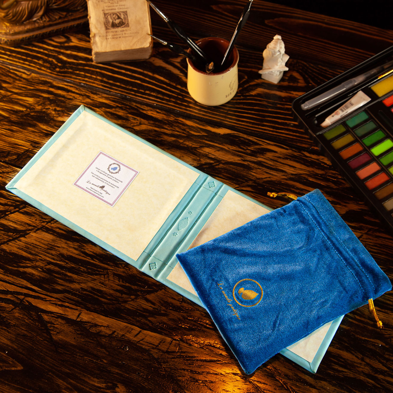 Watercolour sketchbook (medium) in Turquoise