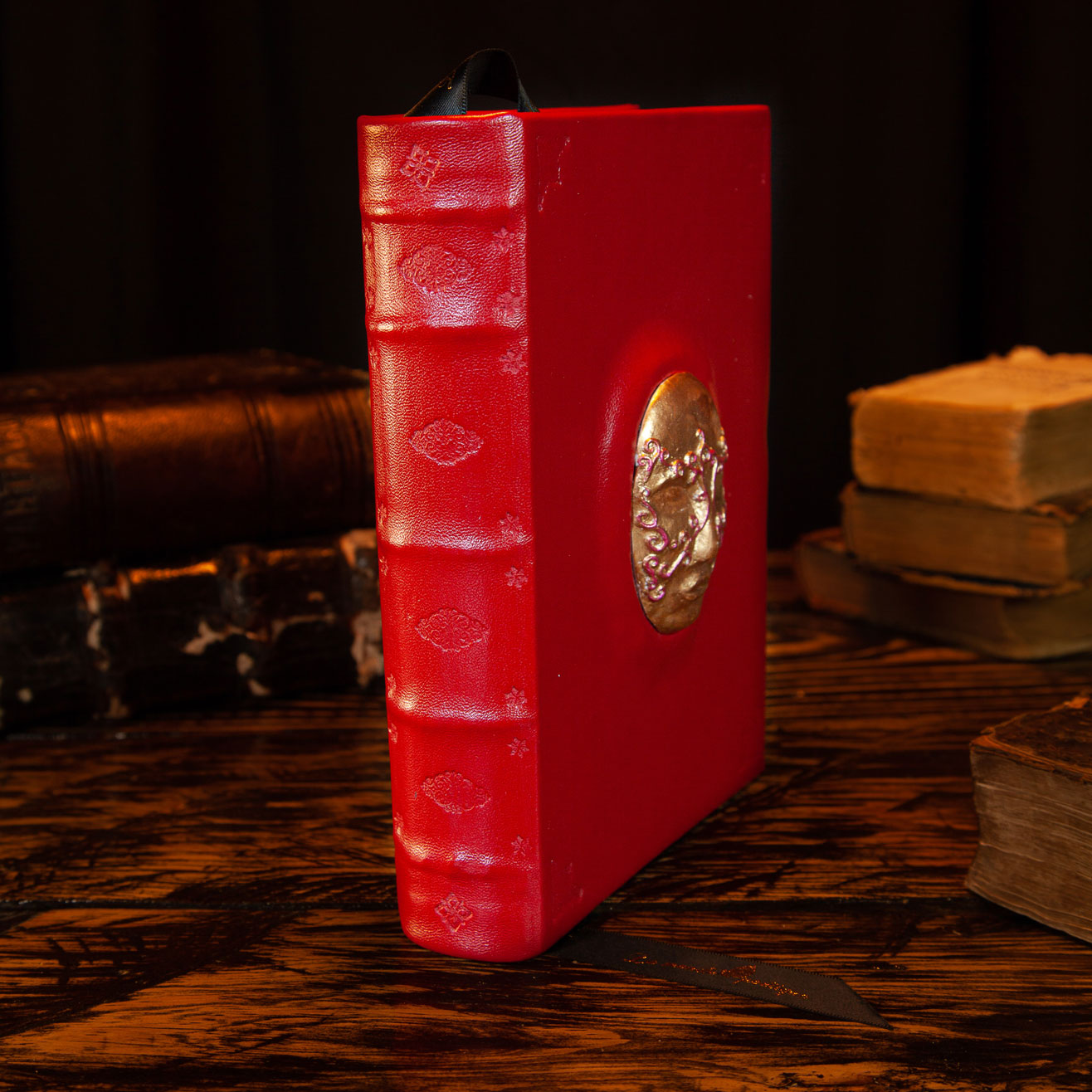 Book of Venice - Red