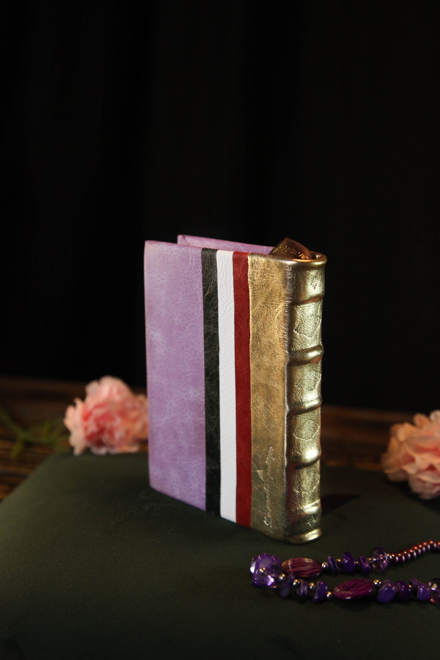 Italia journal in Lilac